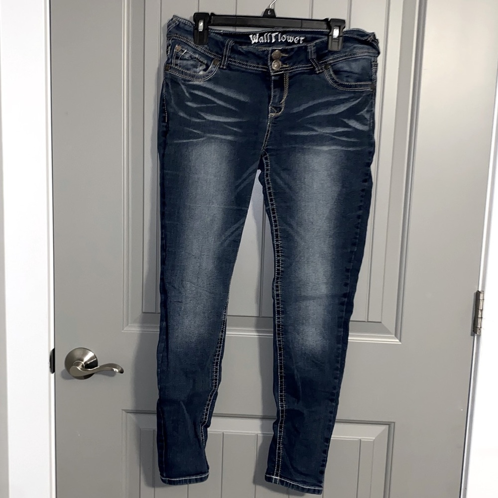 Wallflower jeans